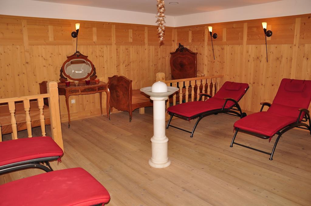 Hotel Dolomiten Ντομπιάκο Εξωτερικό φωτογραφία