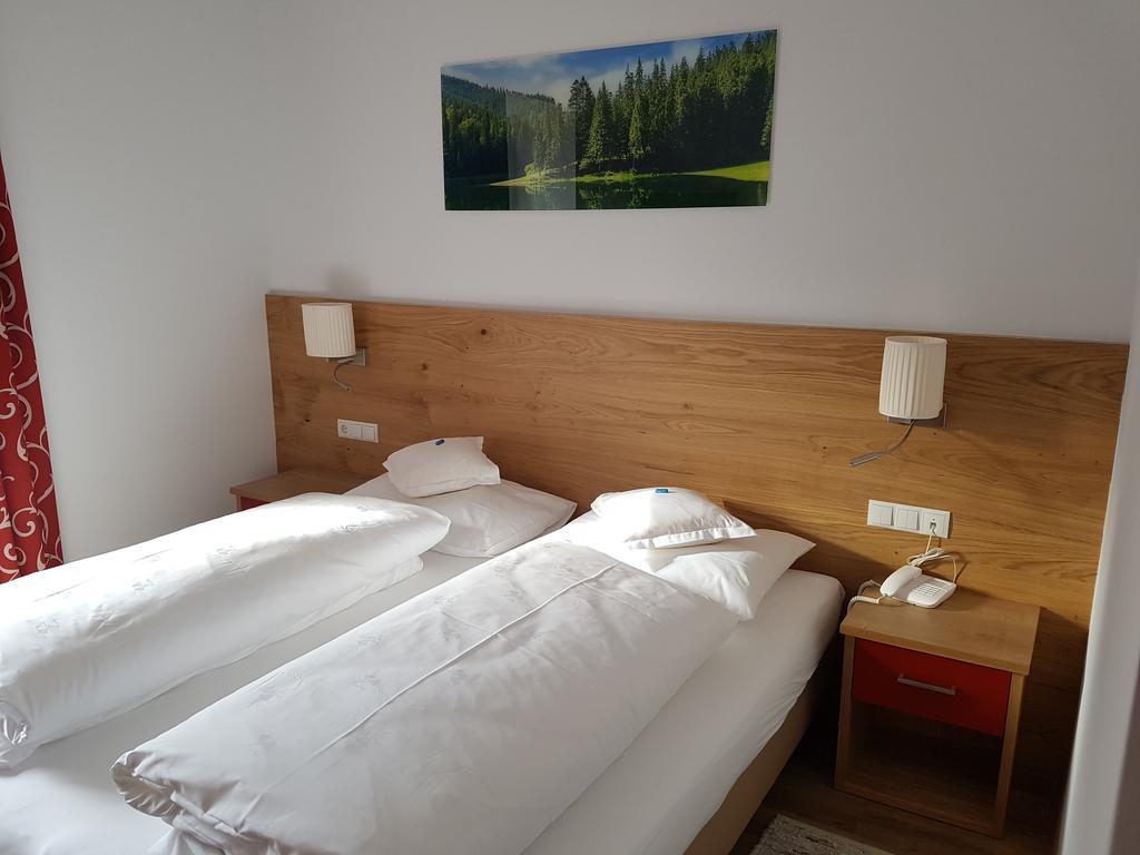 Hotel Dolomiten Ντομπιάκο Εξωτερικό φωτογραφία