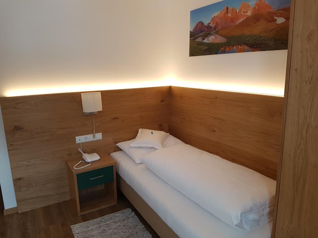 Hotel Dolomiten Ντομπιάκο Εξωτερικό φωτογραφία