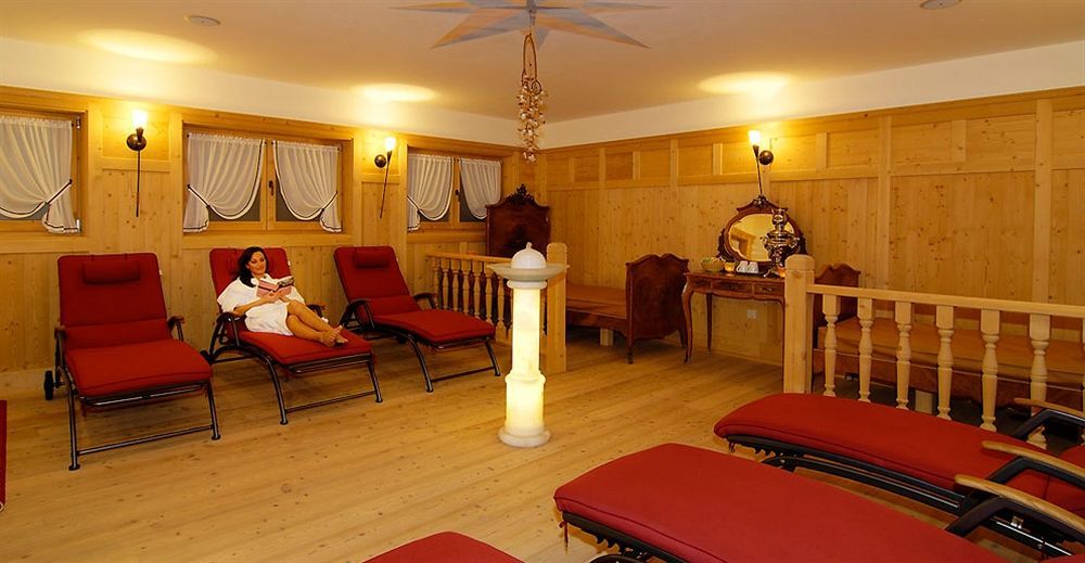 Hotel Dolomiten Ντομπιάκο Εξωτερικό φωτογραφία